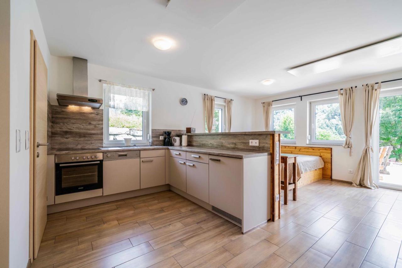 1Schoenes Ferienhaus Im Sonnigen Kaernten Döbriach Kültér fotó