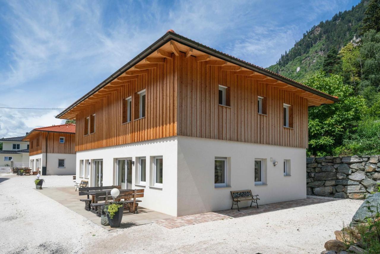 1Schoenes Ferienhaus Im Sonnigen Kaernten Döbriach Kültér fotó